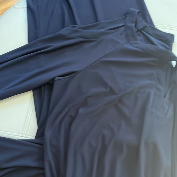 EMMA & MICHELE long sl cold shoulder wide leg jumpsuit never worn - Picture 3 of 4